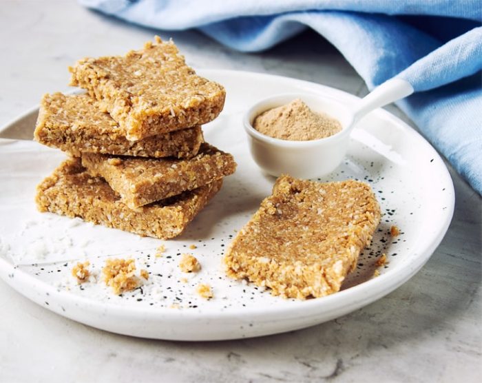Lucuma-Powder-Dish-min