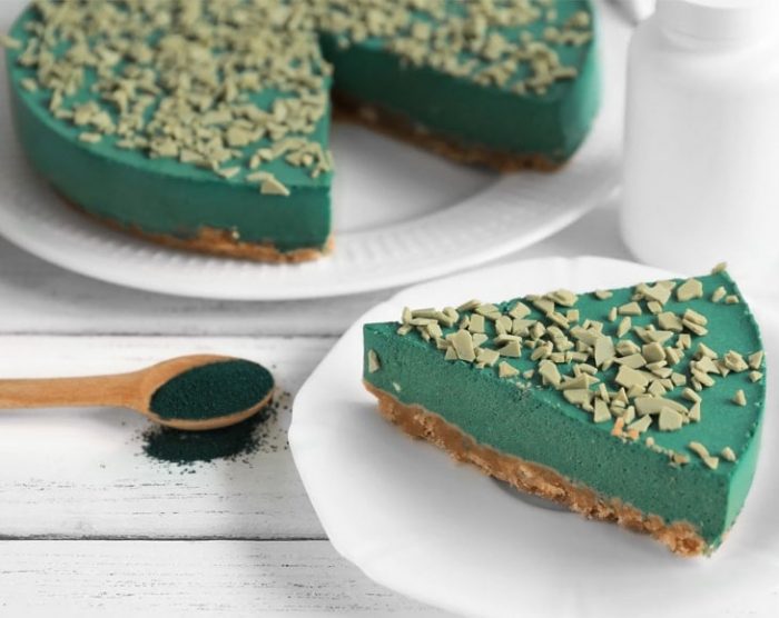 Spirulina-Cake-min