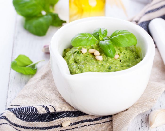 homemade-pesto-with-organic-wheatgrass-powder